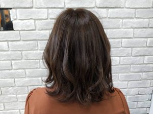 カラーのお悩みの方必見 それぞれのカラー見え方とは 奈良県で口コミが人気の美容室 ヘアサロン ウェルズ公式ブログ